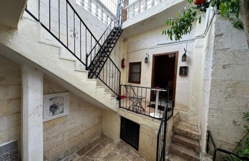 Eyyubiye House | Historic Stone Mansion