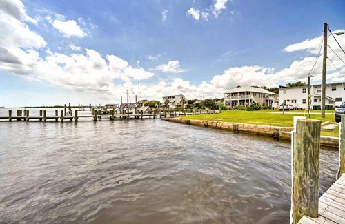 Swansboro Apartment | Historic Swansboro Studio with Intracoastal View!