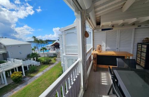 Nettle Bay Apartment | HOANI Sur la plage, Piscine