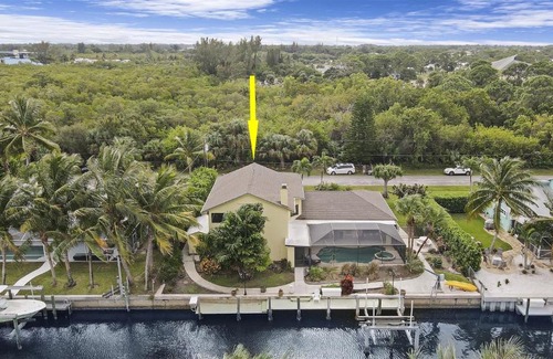 Hobe Sound House | Hobe Sound 9245 Treasure Coast Waterfront Vacation Rental by Unique Vaca Stay