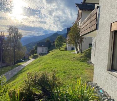 Tavanasa Apartment | Hoch über dem Rheintal