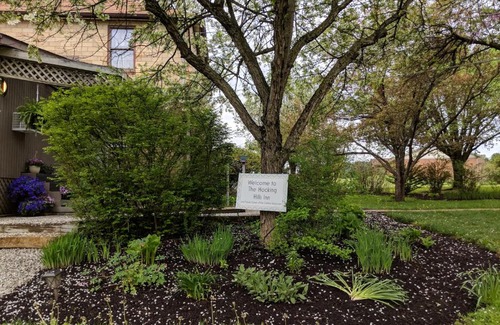 Logan Hotel | Hocking Hills Inn