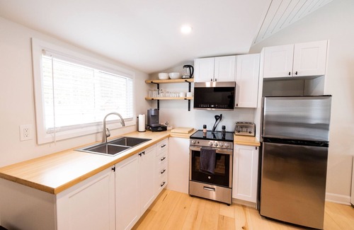 Mono Cottage | Hockley Valley Cozy Cottage