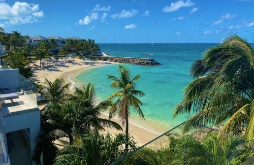 Dickenson Bay Resort | Hodges Bay Resort & Spa, an HQ Luxury Resort & Residences