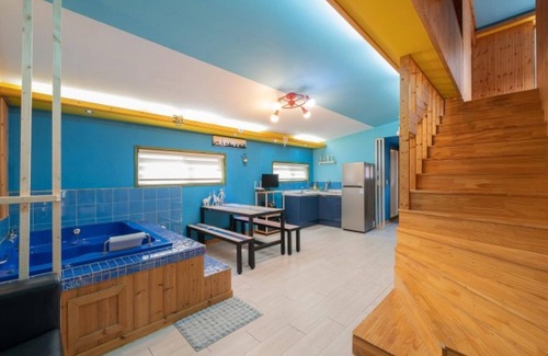 Dunnae House | Hoengseong Fedora Pension