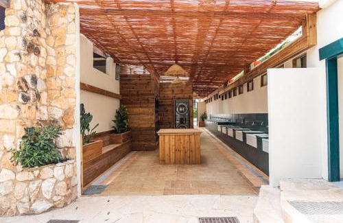 Sant Salvador Other | HolaCamp Sant Salvador
