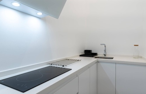 Camas Apartment | Holi-Rent AT Erillas 4