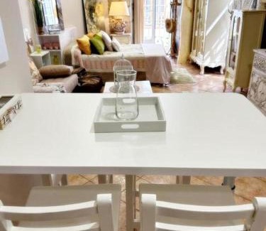 Baiona Old Town Apartment | Holibai, Peperete, Luminoso Estudio Centro Baiona