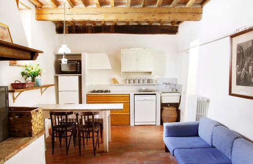 Gello House | Holiday house Montecatini Val di Cecina for 1 - 6 persons with 3 bedrooms - Holiday house