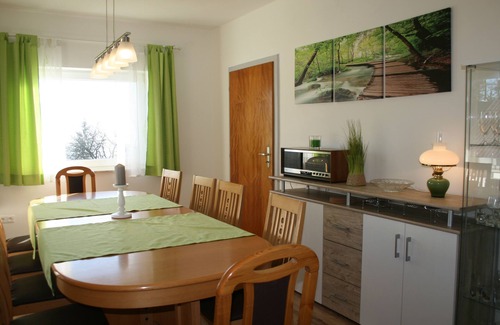 Klagenfurt-Wolfnitz House | Holiday house on the outskirts of Klagenfurt with a wonderful view