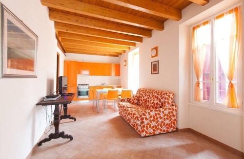 San Felice del Benaco Apartment | Holiday apartment San Felice del Benaco for 1 - 5 persons with 2 bedrooms - Holiday apartment in one
