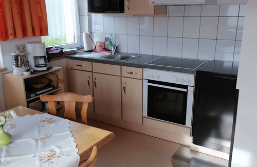 Bruck am Ziller Apartment | Holiday apartment with terrace and garden