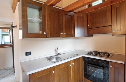 Arvier Apartment | Holiday Apartment "Maison Godioz - 3" with Mountain View & Wi-Fi