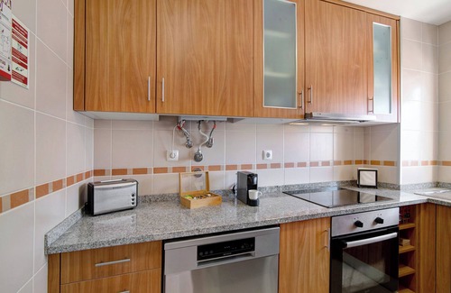 Alfa-Mar Apartment | Holiday Apartment 'AE Flat Falesia' with Pool, 2 Private Balconies & Wi-Fi