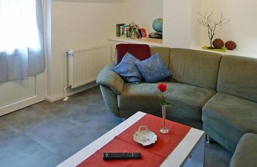 Bleckmar Apartment | Holiday Apartment An der Meiße, Bergen