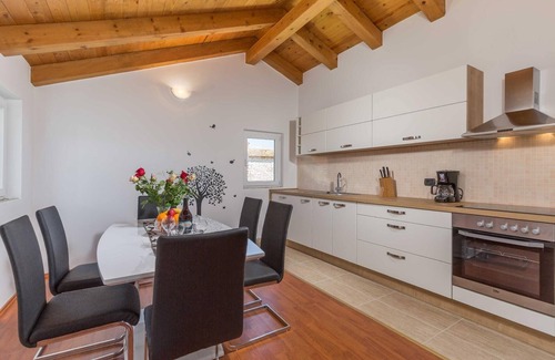 Fiorini Apartment | Holiday apartment Brtonigla for 1 - 6 persons with 2 bedrooms - Row house
