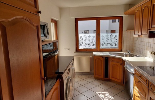 Albstadt Apartment | Holiday Apartment 'Felsenblick' with Balcony and Wi-Fi