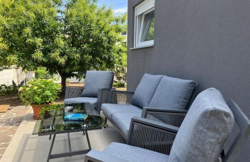 Pula Apartment | Holiday apartment for families and couples in Pula, Štinjan