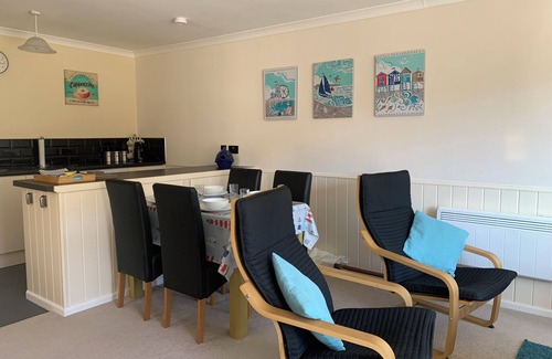 Millendreath Apartment | Holiday apartment near the sea. Millendreath Beach, Millendreath, Looe, Cornwall