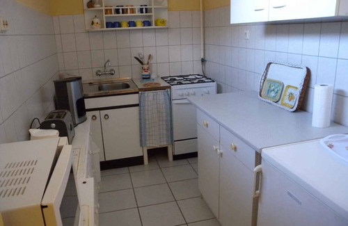 Balatonbereny Apartment | Holiday apartment with garden