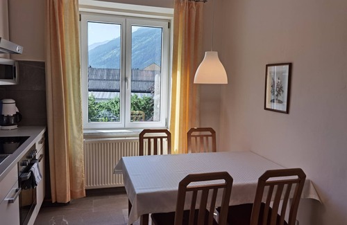 Obervellach Apartment | Holiday apartment in town centre