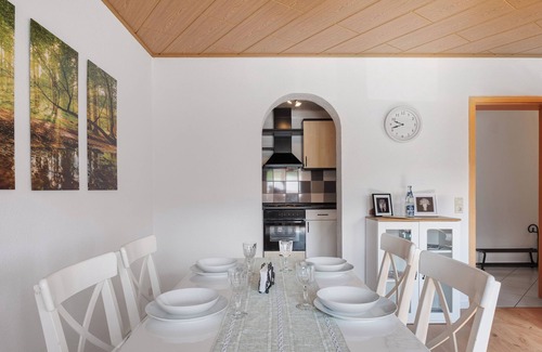 Biederbach Apartment | Holiday Apartment 'Landliebe' with Shared Terrace and Wi-Fi