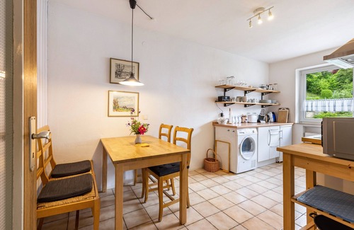 Gemarkung Tailfingen Apartment | Holiday Apartment "Lammerberg" with Balcony & Wi-Fi