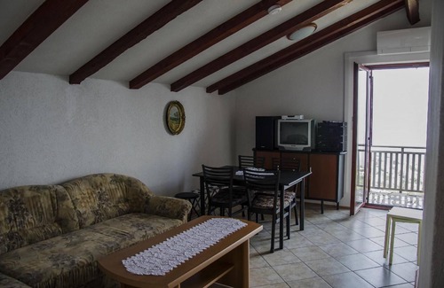 Opric House | Holiday apartment Lovran for 1 - 4 persons with 1 bedroom - Holiday house