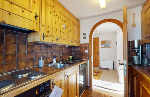 Madulain Apartment | Holiday apartment Madulain for 1 - 5 persons with 3 bedrooms - Holiday apartment