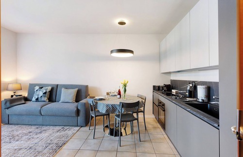 Sasso Moro Apartment | Holiday Apartment "Maison Del Sasso Lago Maggiore" with Shared Pool