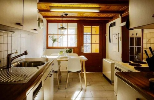 Merligen Apartment | Holiday apartment Merligen for 2 - 4 persons with 2 bedrooms - Multistorey holiday home/maisonette
