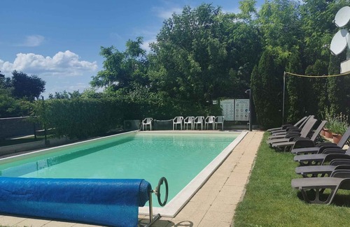 Siofok-Szabadifurdo Apartment | Holiday apartment on the ground floor with pool and terrace