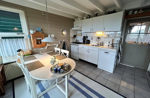 Oudeslius Apartment | Holiday apartment Oudesluis for 1 - 4 persons with 2 bedrooms - Holiday apartment