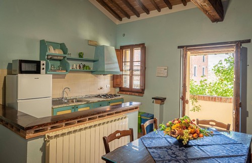 Castiglione del Lago Apartment | Holiday apartment Pucciarelli for 4 - 8 persons with 2 bedrooms - Row house