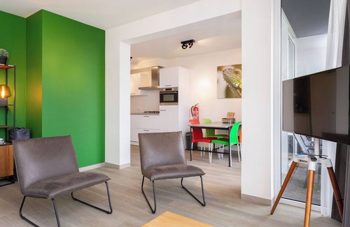 Offingawier Apartment | Holiday apartment - Paviljoenwei 12 | Offingawier