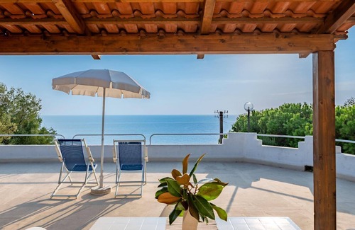 Caprioli Apartment | Holiday apartment Pisciotta for 1 - 6 persons with 2 bedrooms - Row house