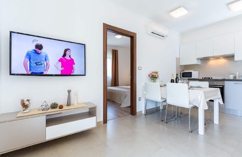 Mugeba Apartment | Holiday apartment Poreč for 1 - 4 persons with 2 bedrooms - Holiday apartment in one or multi-family