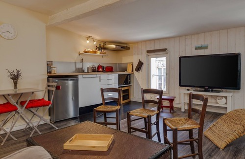 Grand Parc-Paul Doumer Apartment | Holiday Apartment 'Proche Jardin Public'