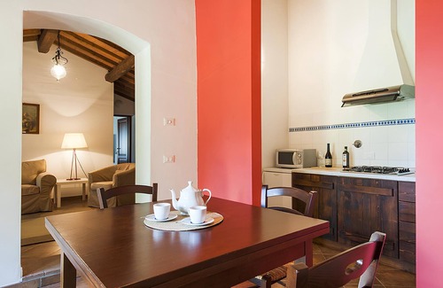 Montemurlo Apartment | Holiday Apartment Tuscany, Ancient Farm, Nature, Swimming Pool, 4 Guests