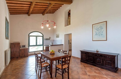 Montemurlo Apartment | Holiday Apartment Tuscany, Ancient Farm, Nature, Swimming Pool, 7 Guests