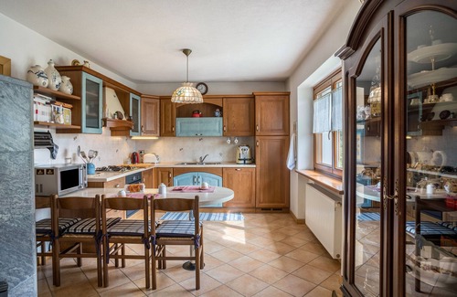 Lamon Apartment | Holiday Apartment "Villa Fiore" with Mountain View, 2 Private Terraces & Wi-Fi