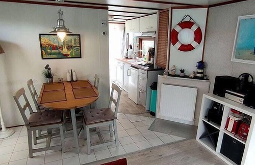 Onderdijk House | Holiday apartment Wervershoof for 1 - 4 persons with 1 bedroom - Holiday house