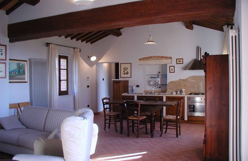 Asciano Apartment | Holiday apartment with pool and WIFI