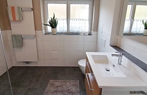Tengen Apartment | holiday apartment with sep. Entrance, 55sqm, 1 living/bedroom + 1 bedroom, max. 3 people