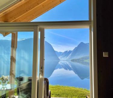 Jolster House | Holiday cabins with unmatched lake view in Jølster