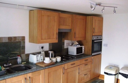 Withernsea House | Holiday cottage in rural setting within quiet coastal village.