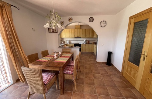 San Vicente del Raspeig House | Holiday Home 'Villa Buena Vista' with Sea View, Private Pool and Private Terrace