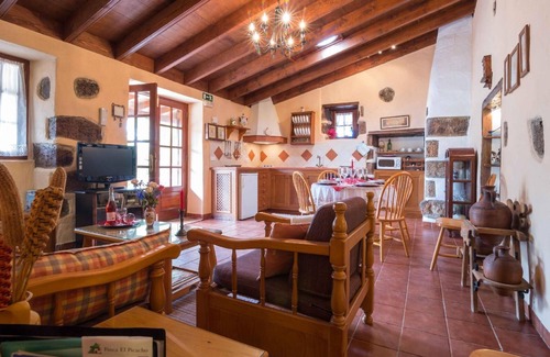 San Cristobal de La Laguna House | Holiday apartment Santa Cruz de Tenerife for 1 - 4 persons with 2 bedrooms - Holiday house