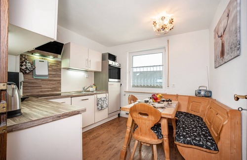 Waltenhofen Apartment | Holiday flat ‘Fewo Trudi’ with private terrace and Wi-Fi