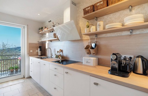 Kappelrodeck Apartment | Holiday flat "Panorama-Suite" with valley view, private garden and infrared sauna